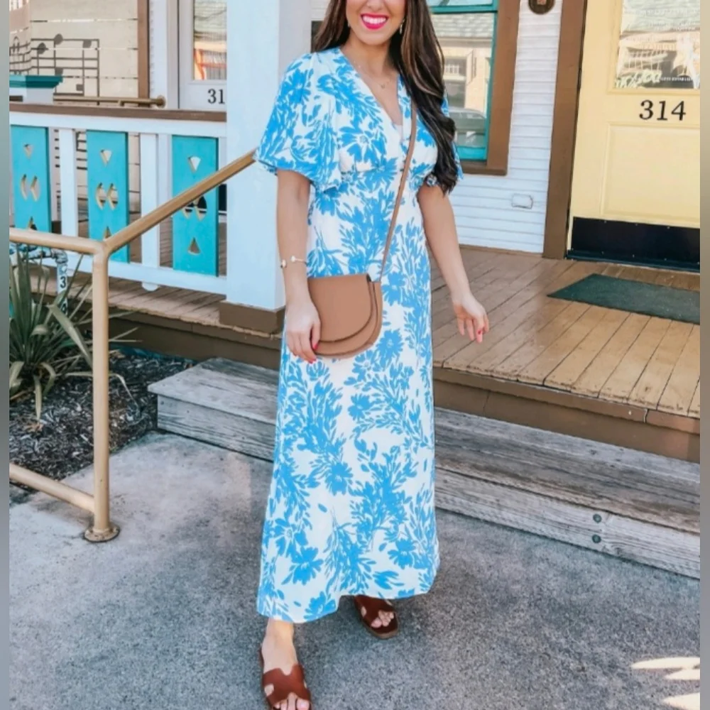 Floral Dress - Picture 2 of 5